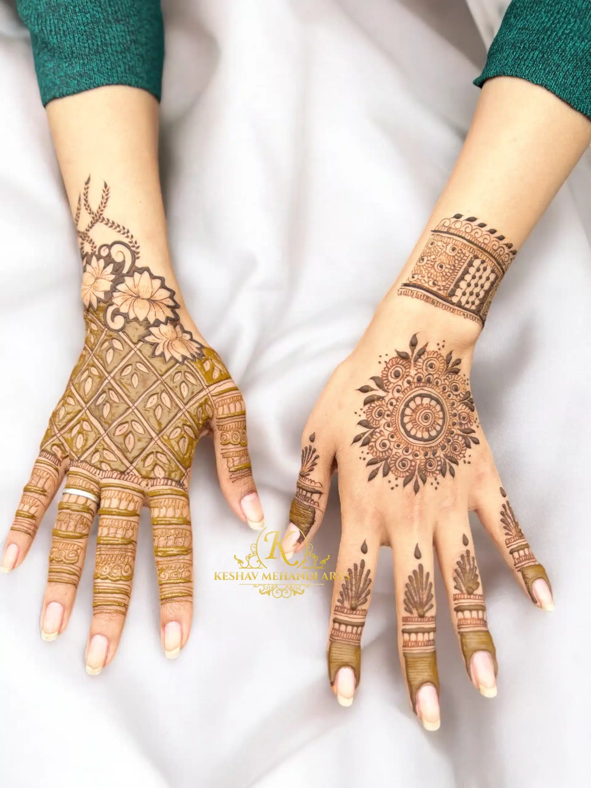 Mehandi Designs For Back Hand