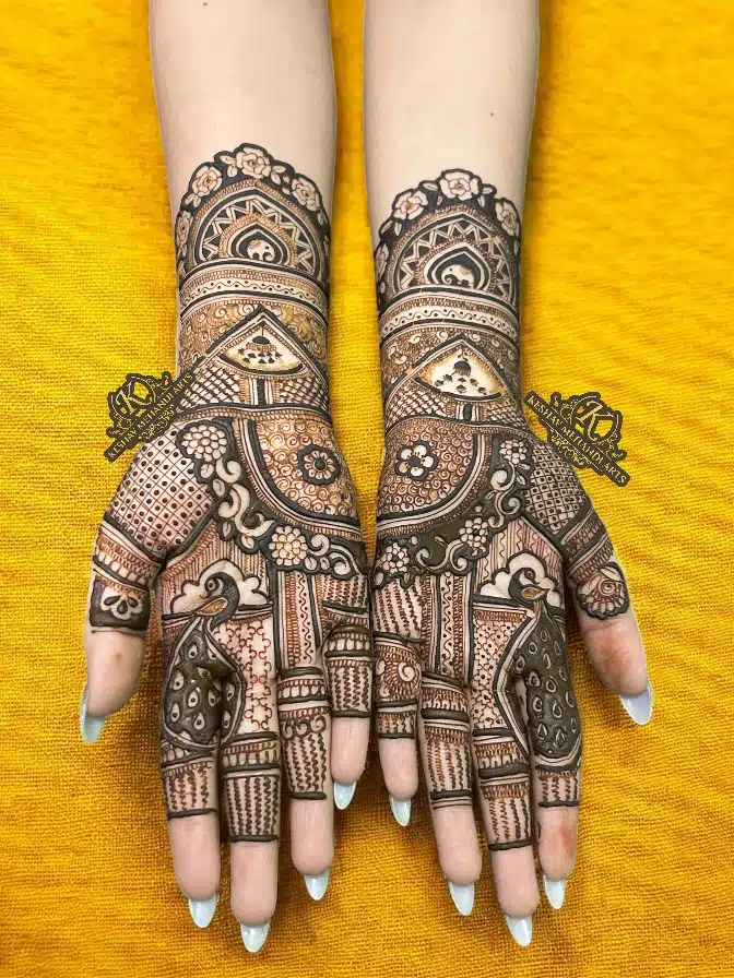 Best Mehandi Artist at Home In Delhi